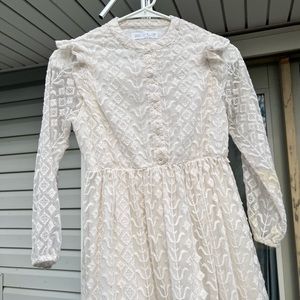 Beautiful Zara lace dress